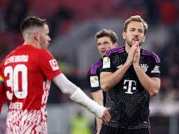 Bayern Munich Held to a 2-2 Draw By Freiburg